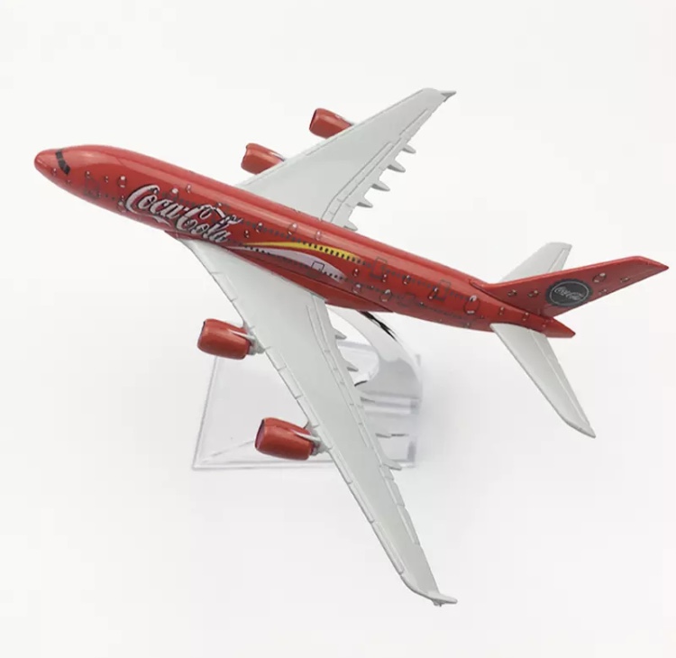 Модель самолета  " Coca-Cola" 